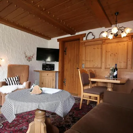 Alpenflair Ferienwohnungen Gaestehaus Tepferdt Oberstdorf Exterior photo