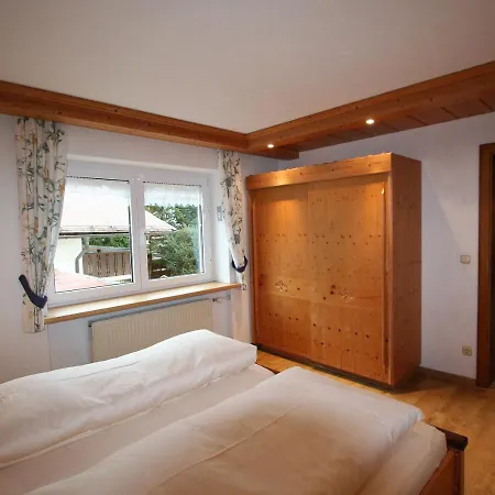 Alpenflair Ferienwohnungen Gaestehaus Tepferdt Oberstdorf Exterior photo
